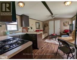 16 Kenora Trail, Wasaga Beach, ON L9Z1X7 Photo 6