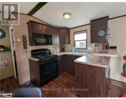 16 Kenora Trail, Wasaga Beach, ON L9Z1X7 Photo 13
