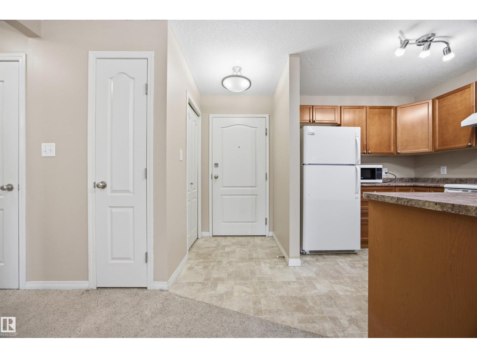 #107 4903 47 AV, Stony Plain