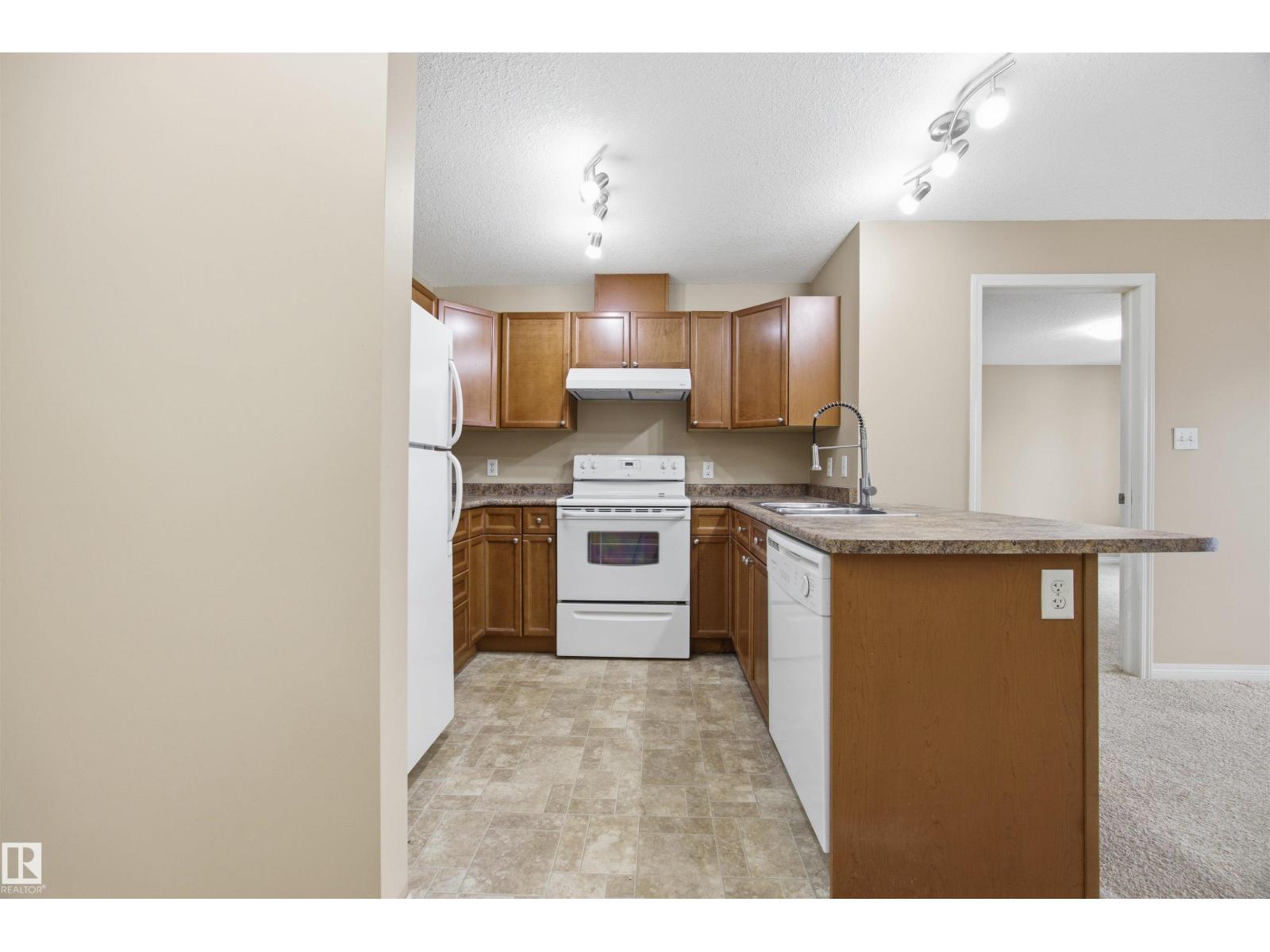 #107 4903 47 AV, Stony Plain