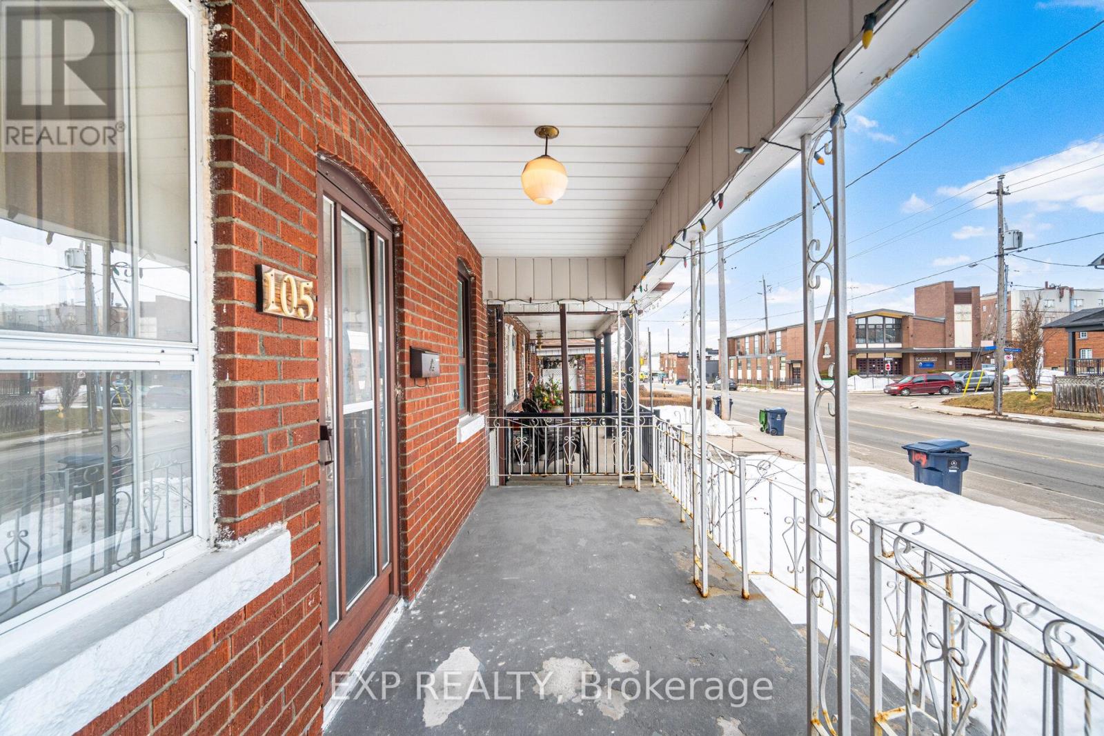 105 ROGERS ROAD - 31