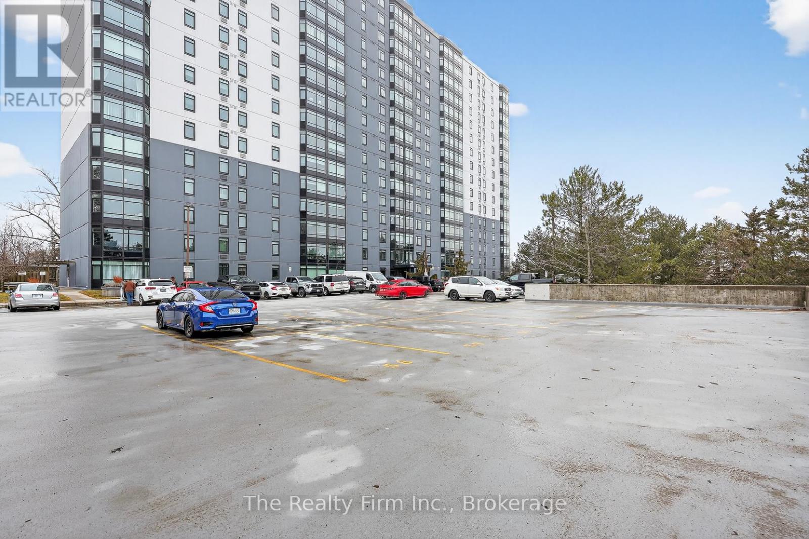 1515 - 45 POND MILLS ROAD — photo 28