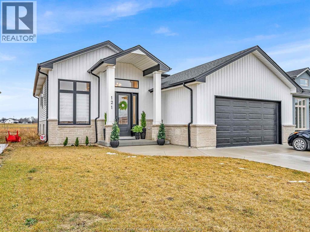 121 Kingsbridge DRIVE