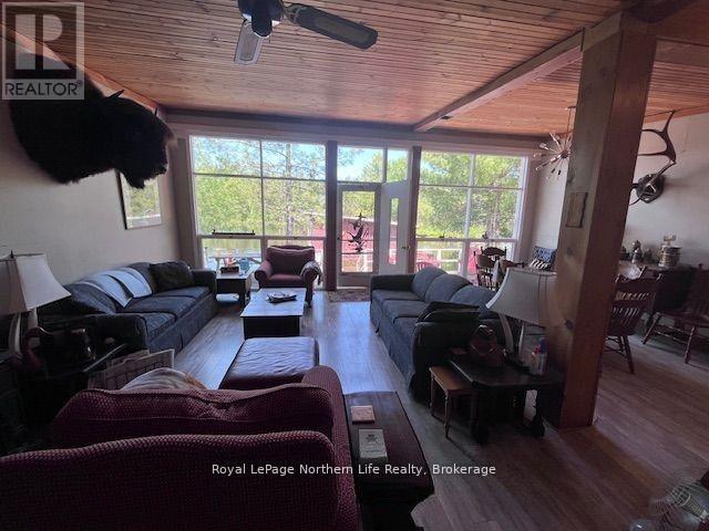 144 LAKE TEMAGAMI ISL 25 ISLAND - 17