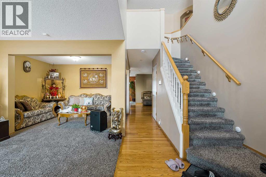 Single Family House for Sale in  Harvest Hills Drive NE Harvest Hills Calgary 