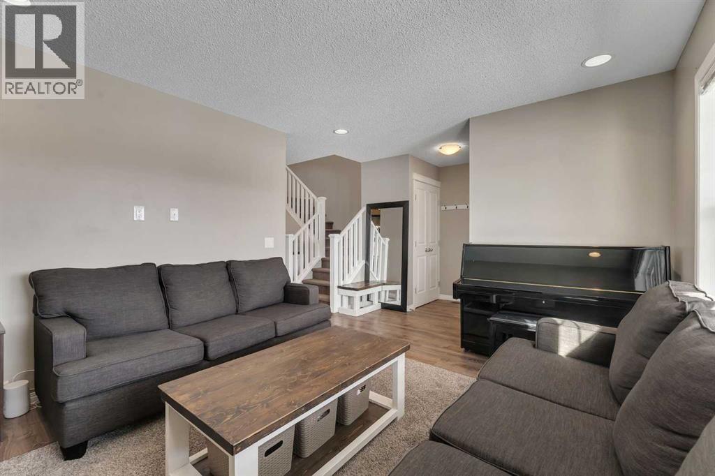 Single Family House for Sale in  Copperpond Square SE Copperfield Calgary 