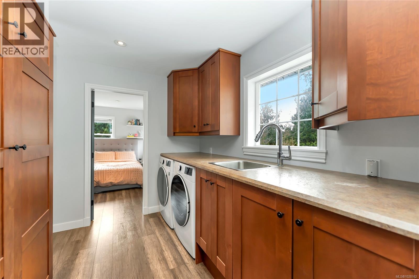  1959 Ingot Drive, Cobble Hill