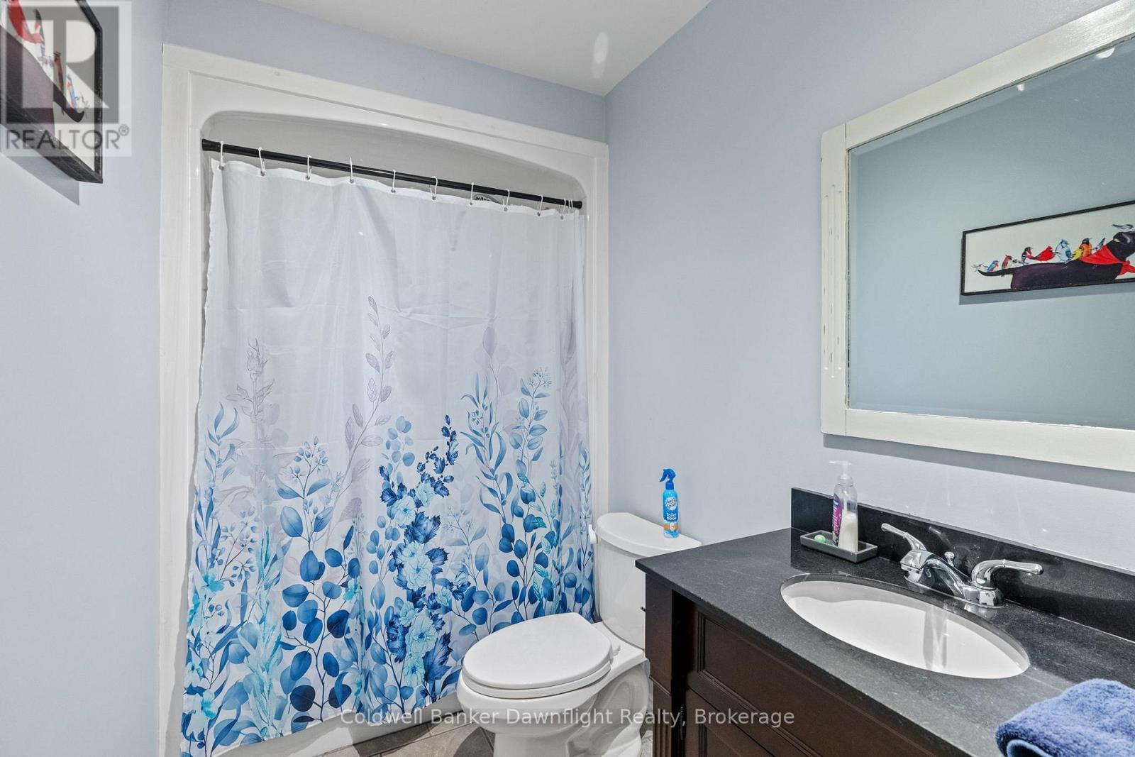 Single Family House Raised bungalow for Sale in  MILL STREET North Middlesex (Parkhill) 