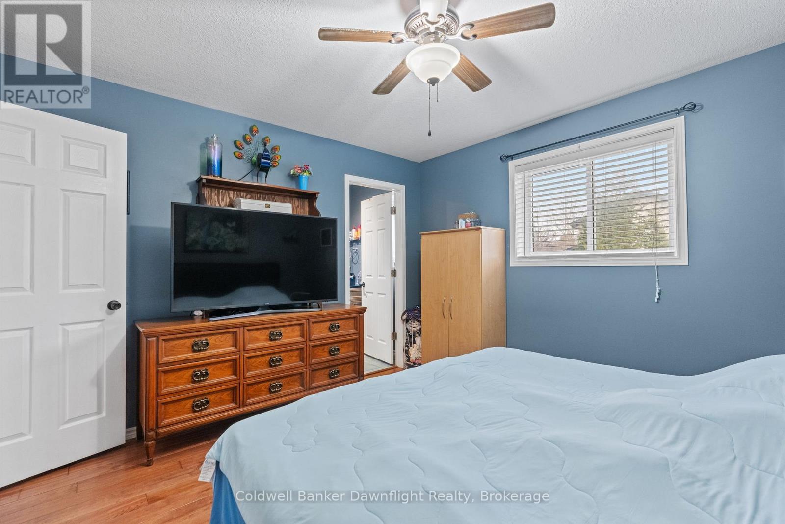 Single Family House Raised bungalow for Sale in  MILL STREET North Middlesex (Parkhill) 