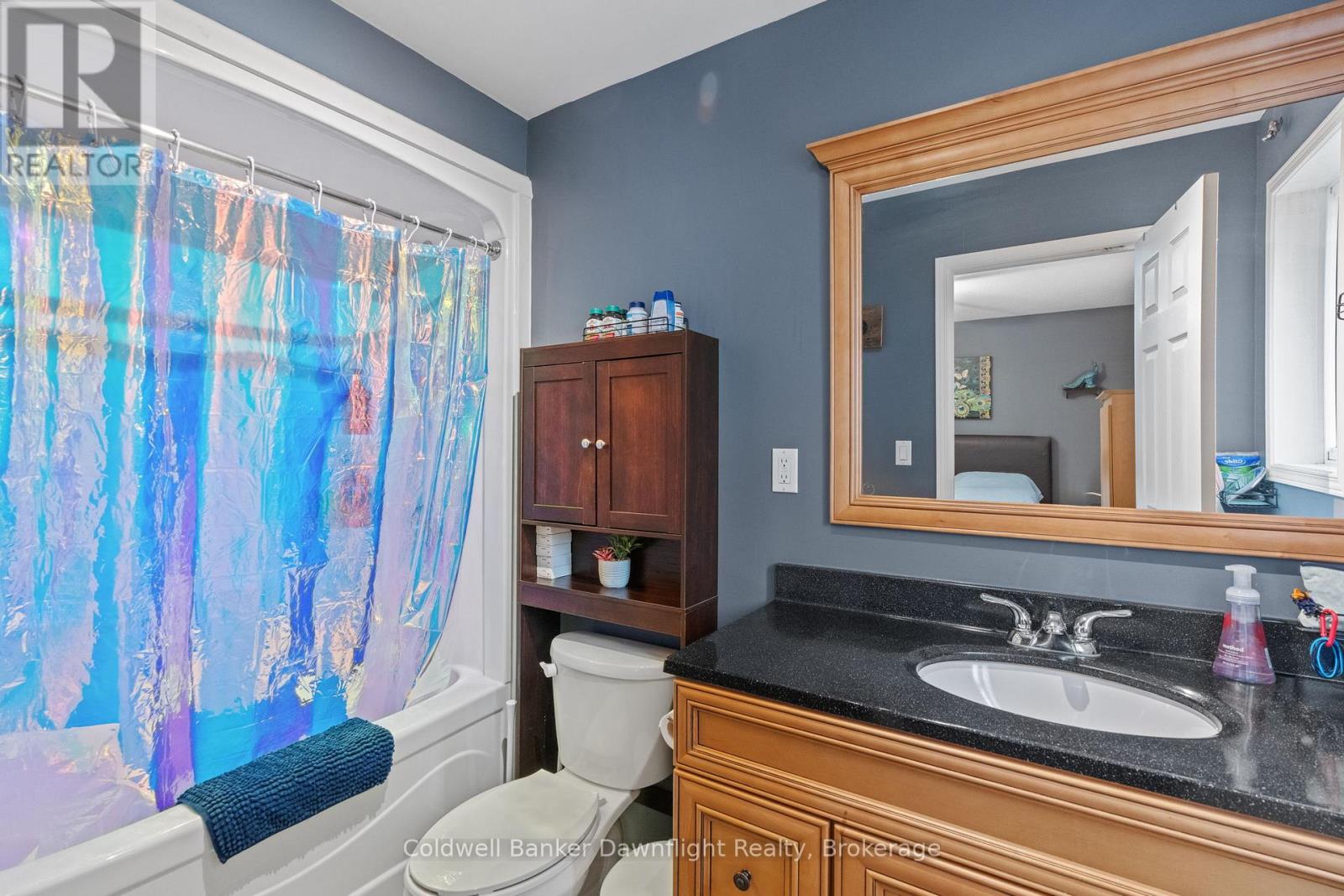 Single Family House Raised bungalow for Sale in  MILL STREET North Middlesex (Parkhill) 