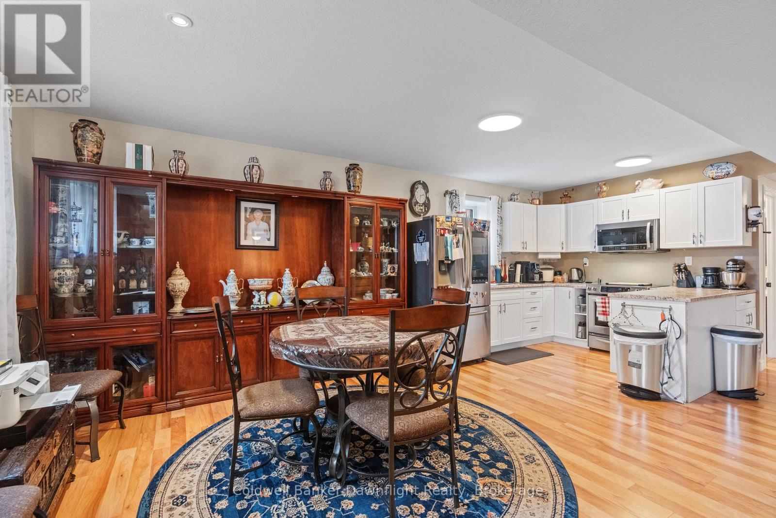 Single Family House Raised bungalow for Sale in  MILL STREET North Middlesex (Parkhill) 