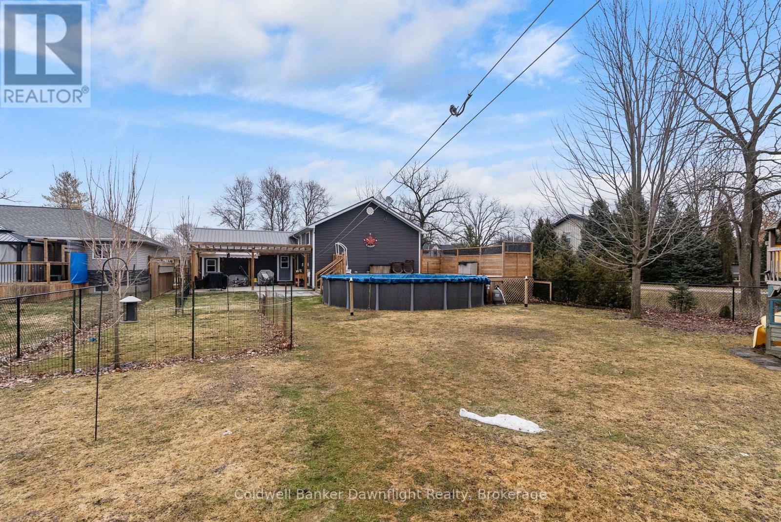 Single Family House Raised bungalow for Sale in  MILL STREET North Middlesex (Parkhill) 