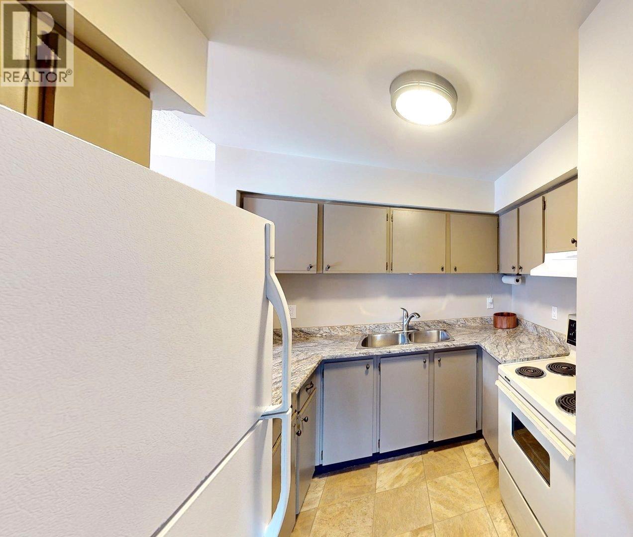 311 93 DEERBORNE Drive, Elkford