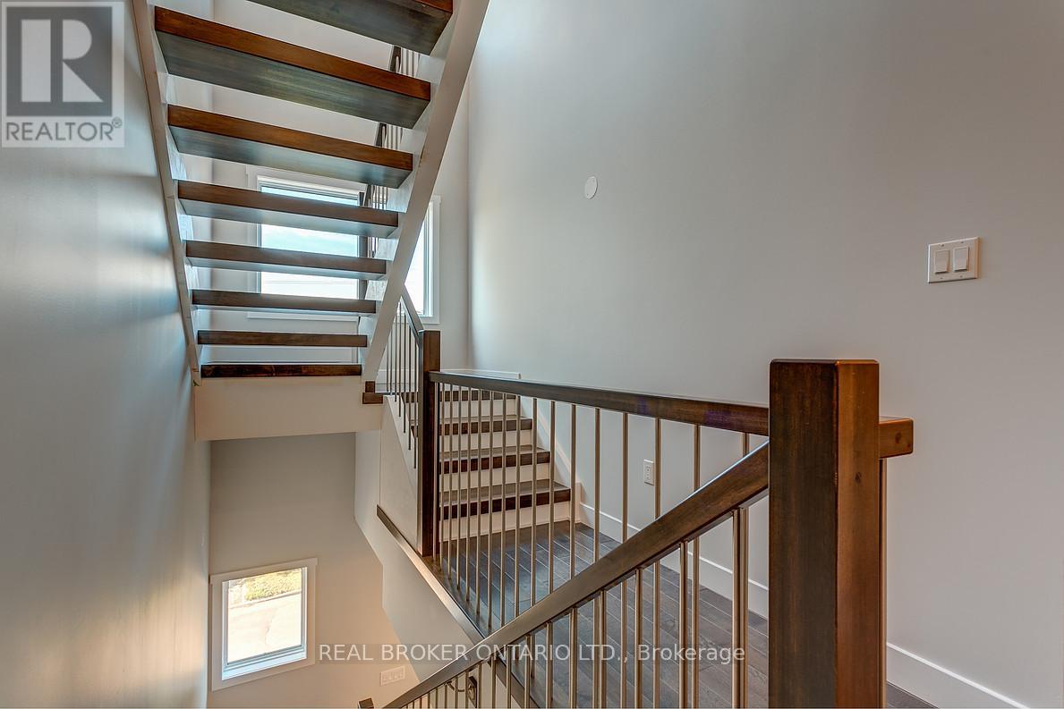 36 ONTARIO STREET - 34