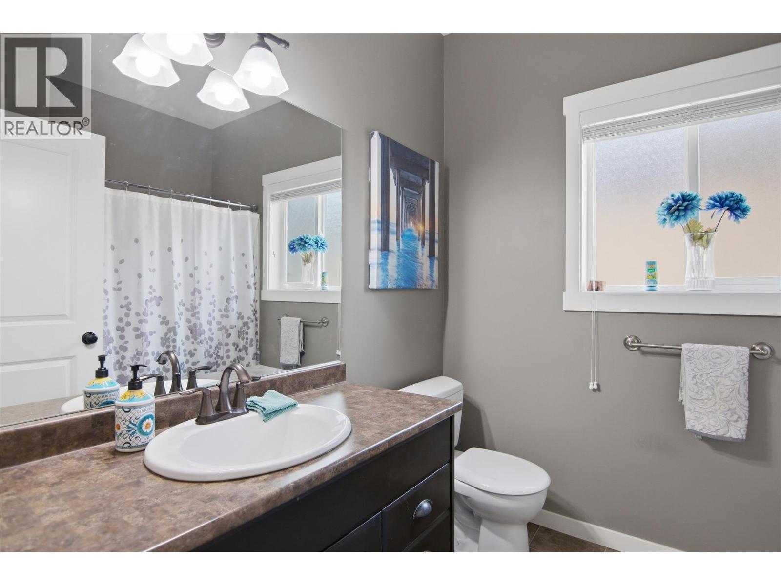 102 2920 Valleyview Drive, Kamloops