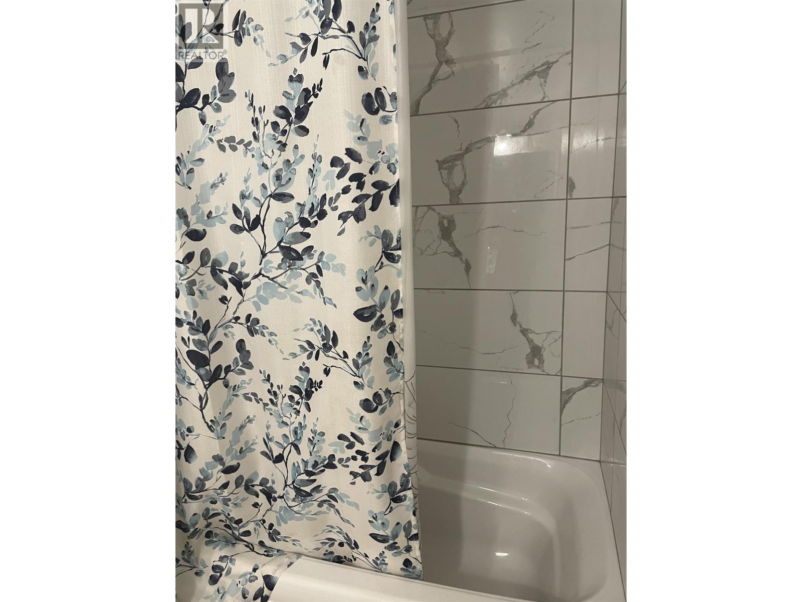 #216 4931 WALSH AVENUE - 8