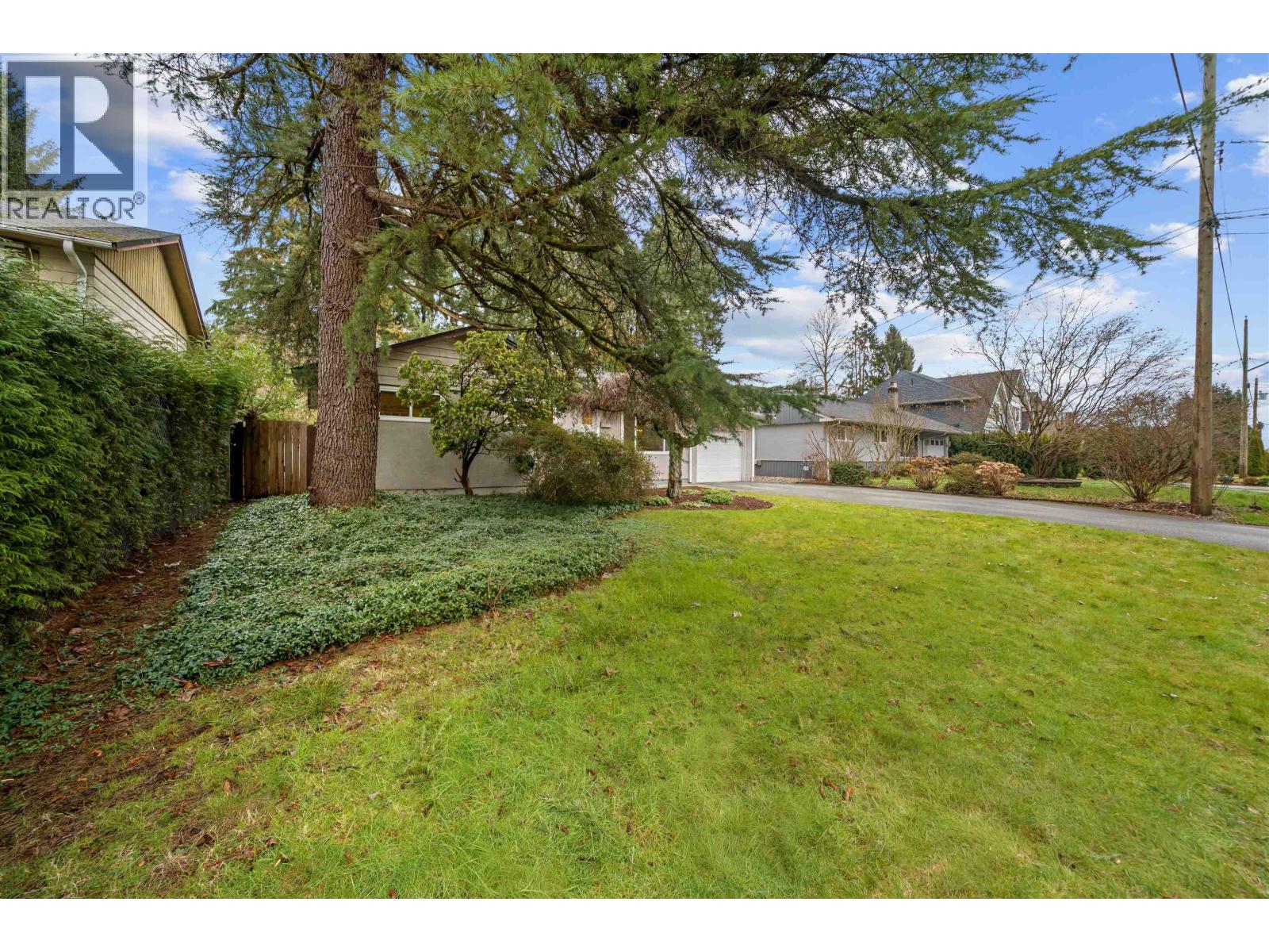 1663 ROBERTSON AVENUE, Port Coquitlam