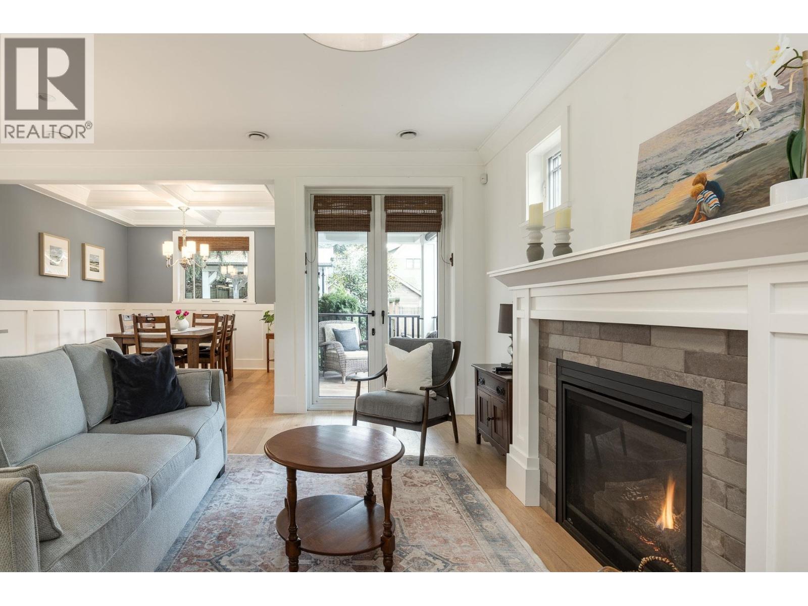 220 SIXTH AVENUE, New Westminster