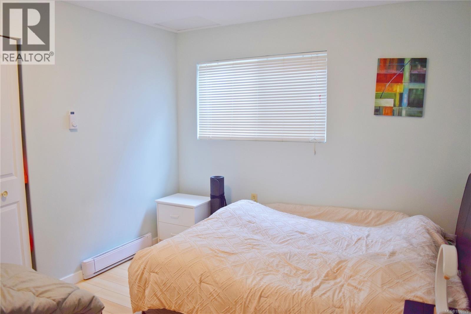 4091 DAWNVIEW CRES - 20