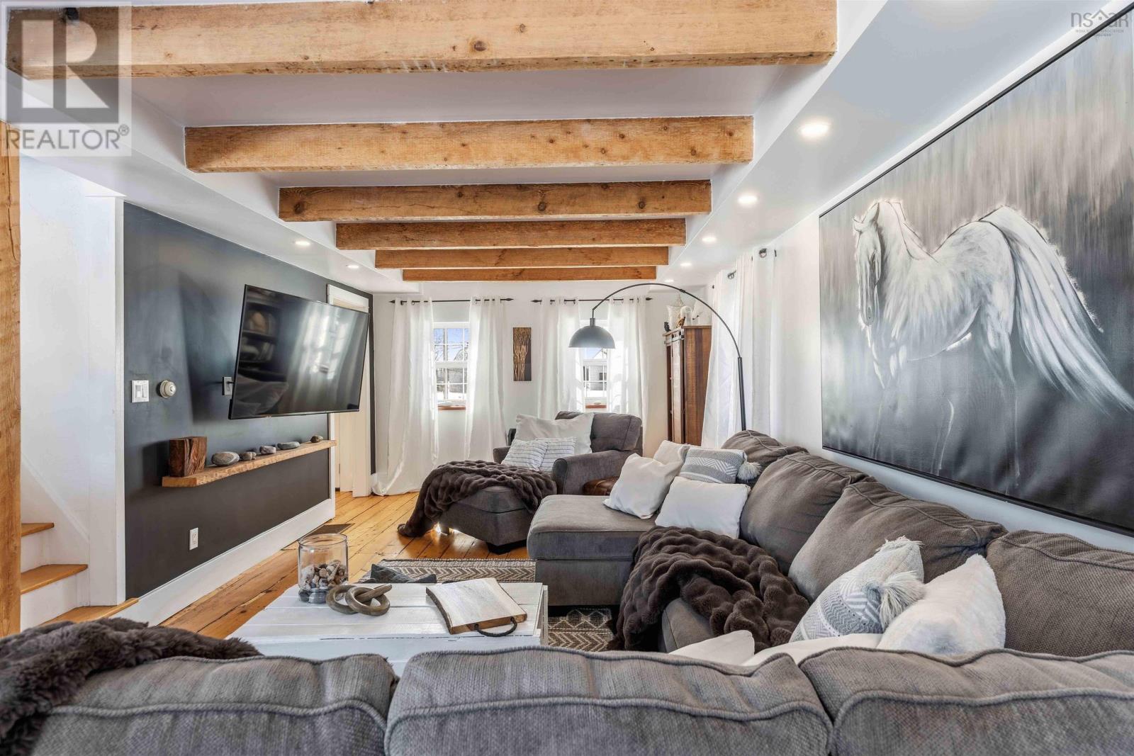 Property 26 of 50 of 89 Bridge Street