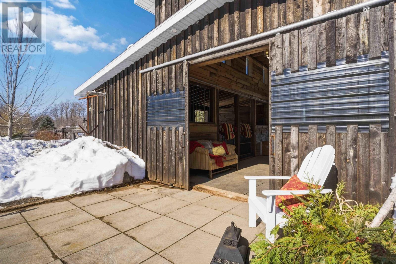 Property 46 of 50 of 89 Bridge Street