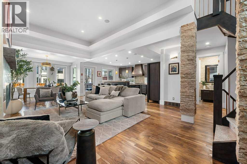 Single Family House for Sale in   Avenue NE Winston Heights/Mountview Calgary 