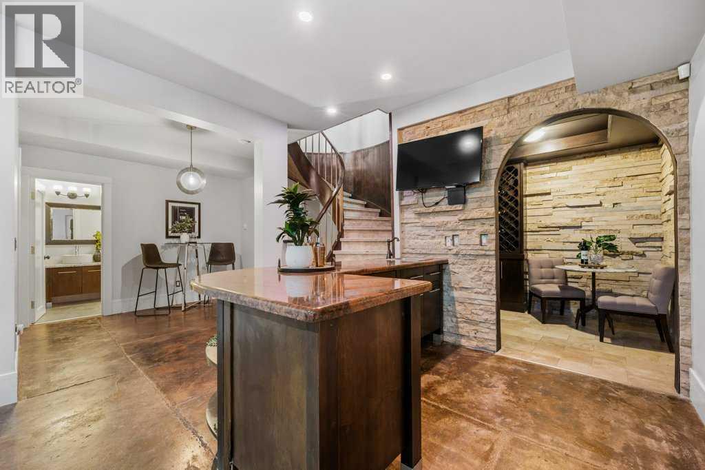 Single Family House for Sale in   Avenue NE Winston Heights/Mountview Calgary 