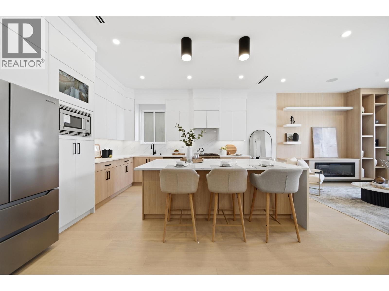 3 5406 MANOR Street - photo 2