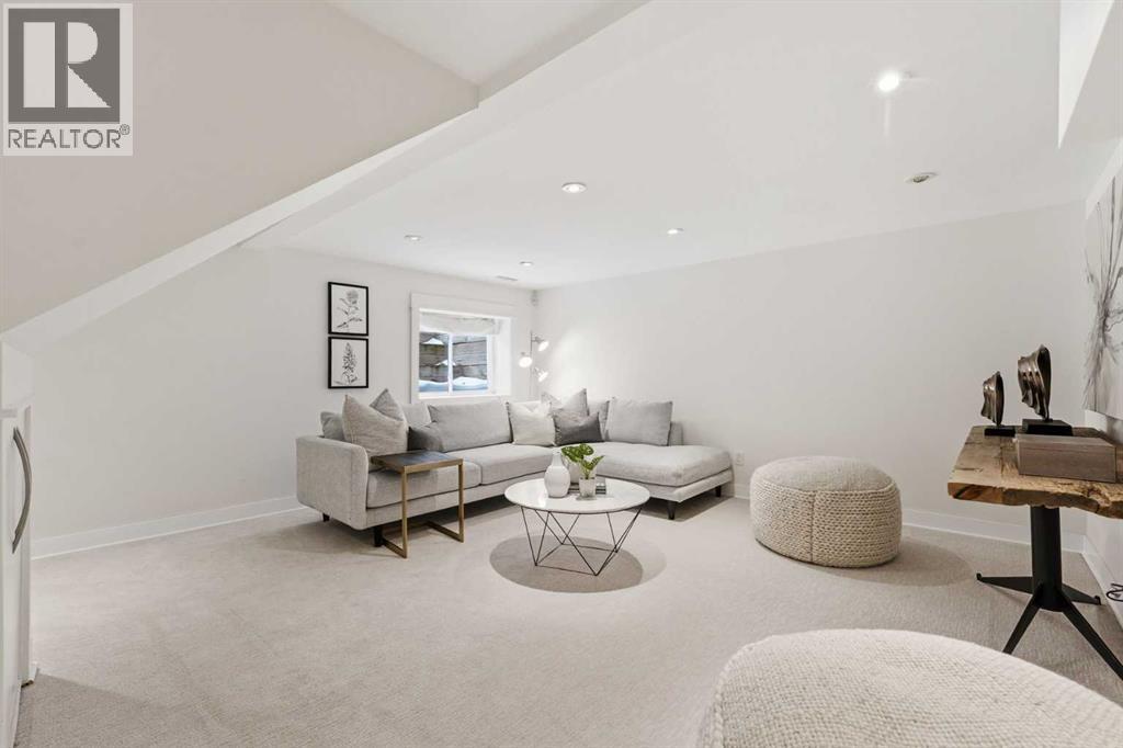 Single Family House Bungalow for Sale in  Glenmount Drive SW Glendale Calgary 