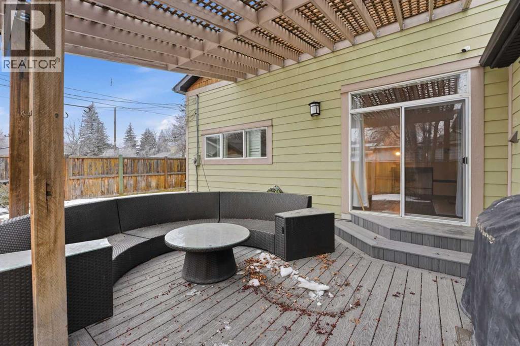 Single Family House Bungalow for Sale in  Glenmount Drive SW Glendale Calgary 