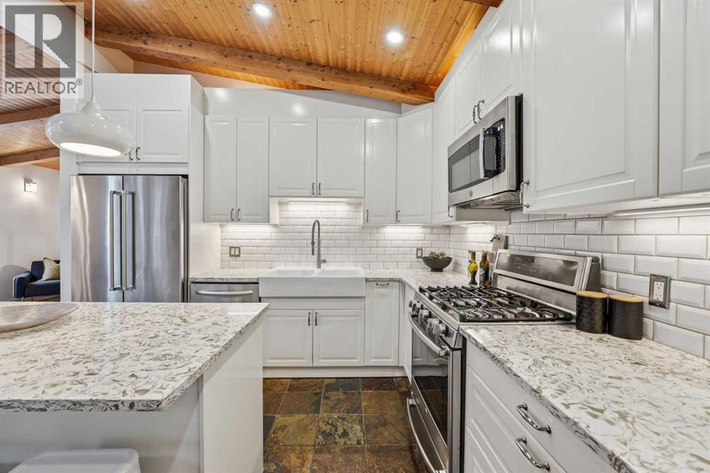 Single Family House Bungalow for Sale in  Glenmount Drive SW Glendale Calgary 