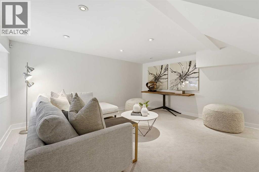 Single Family House Bungalow for Sale in  Glenmount Drive SW Glendale Calgary 