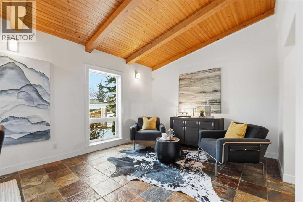 Single Family House Bungalow for Sale in  Glenmount Drive SW Glendale Calgary 