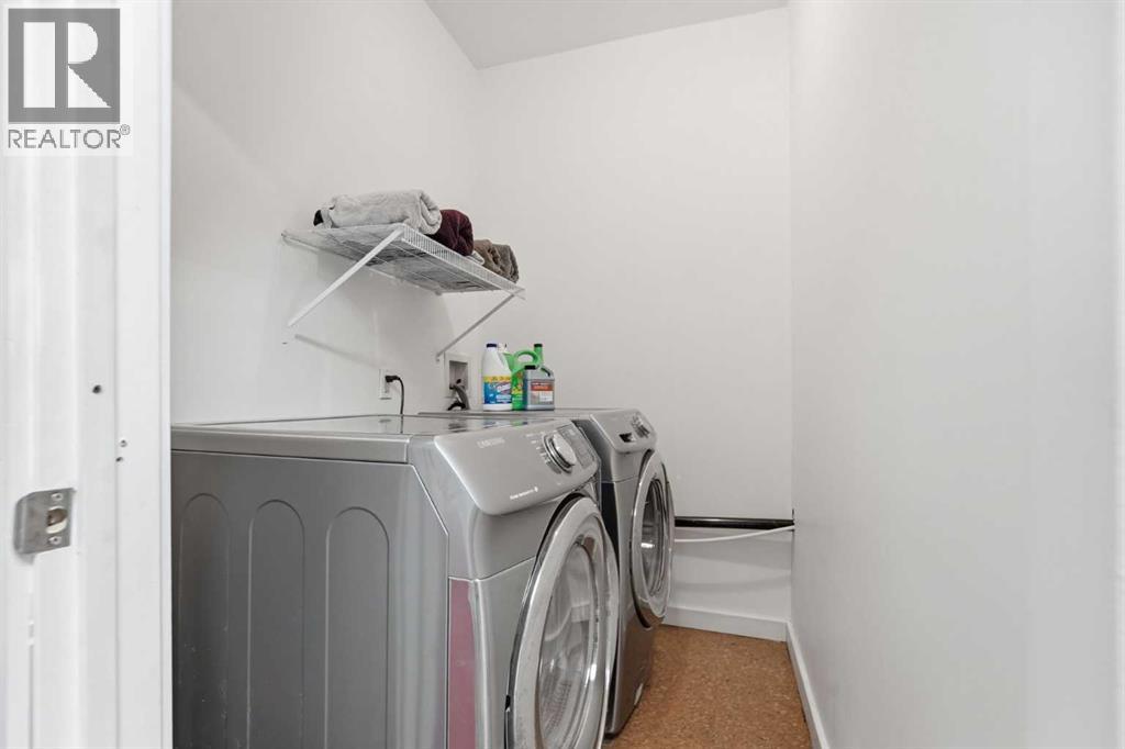 Single Family House Bungalow for Sale in  Glenmount Drive SW Glendale Calgary 