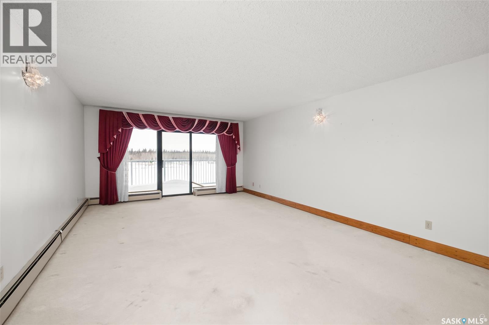 #4A 516 RIVER STREET E - 10