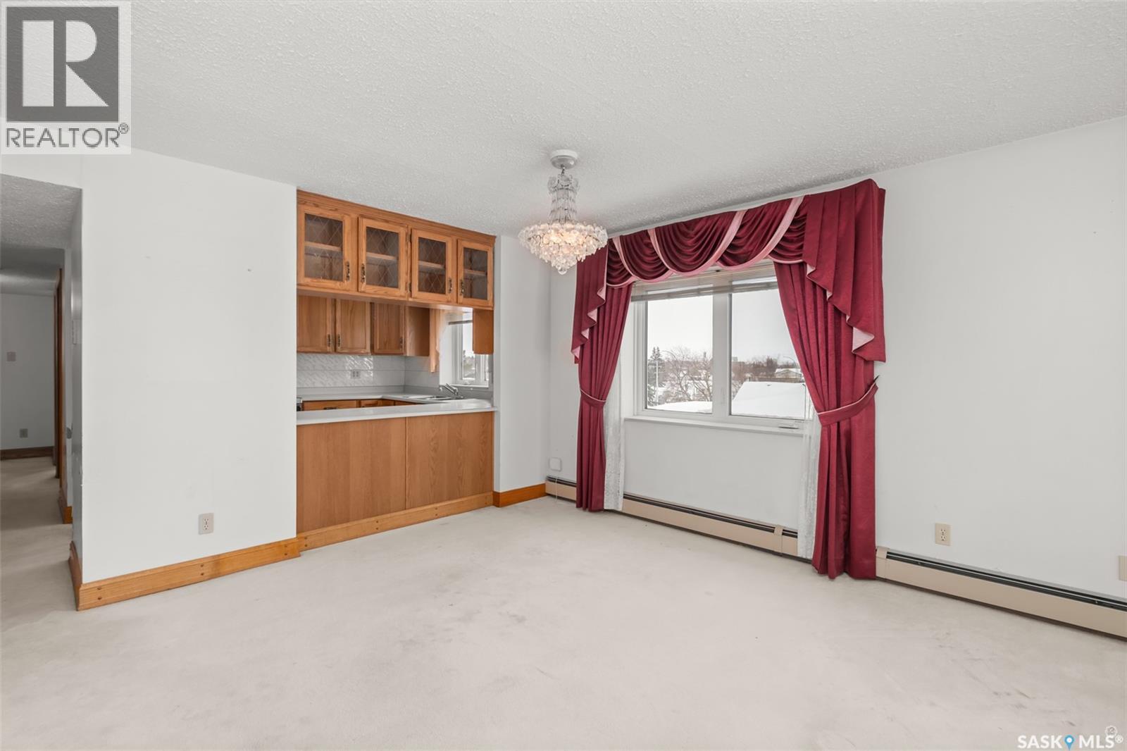 #4A 516 RIVER STREET E - 13