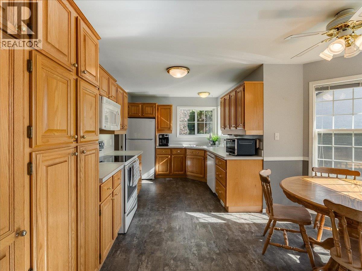 1931 Meadowlark Drive, Fruitvale