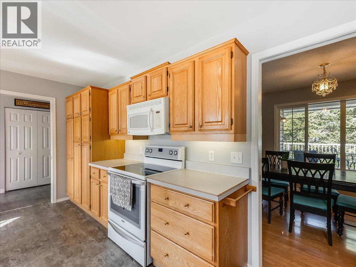 1931 Meadowlark Drive, Fruitvale