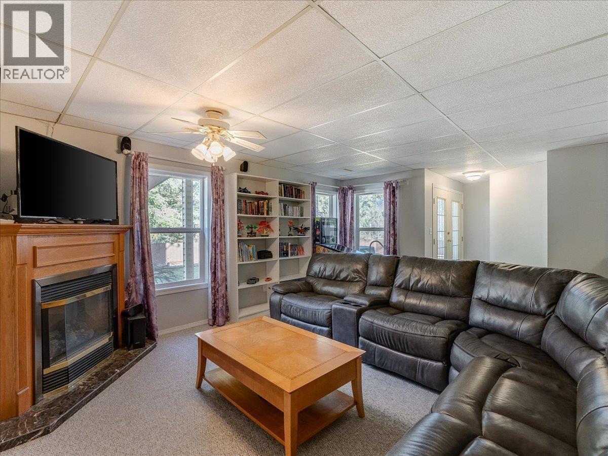 1931 Meadowlark Drive, Fruitvale