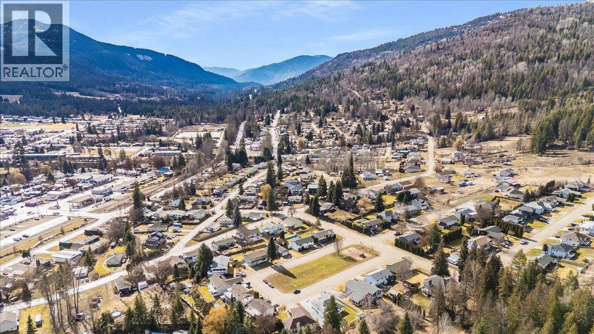 1931 Meadowlark Drive, Fruitvale