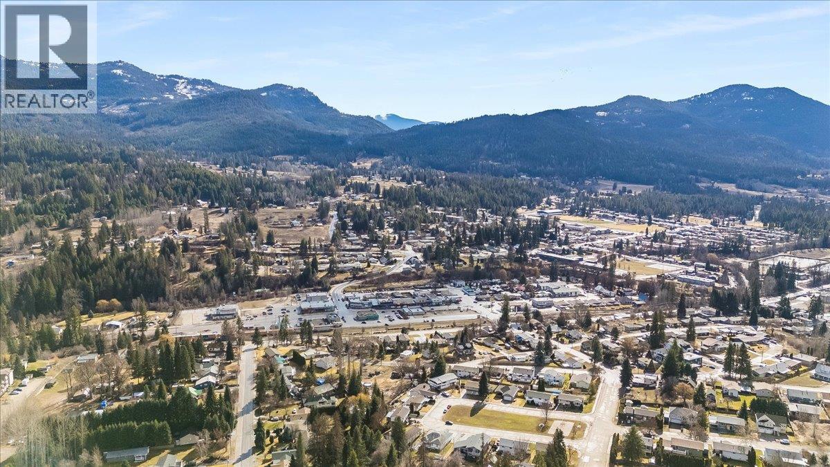 1931 Meadowlark Drive, Fruitvale