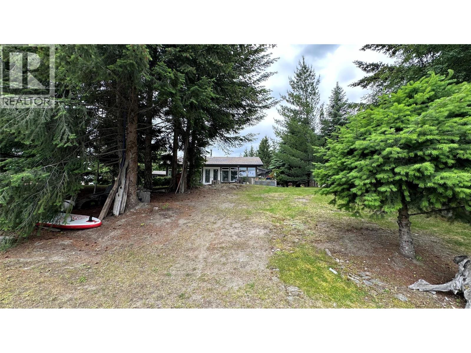 605 Sixth Avenue, Lardeau