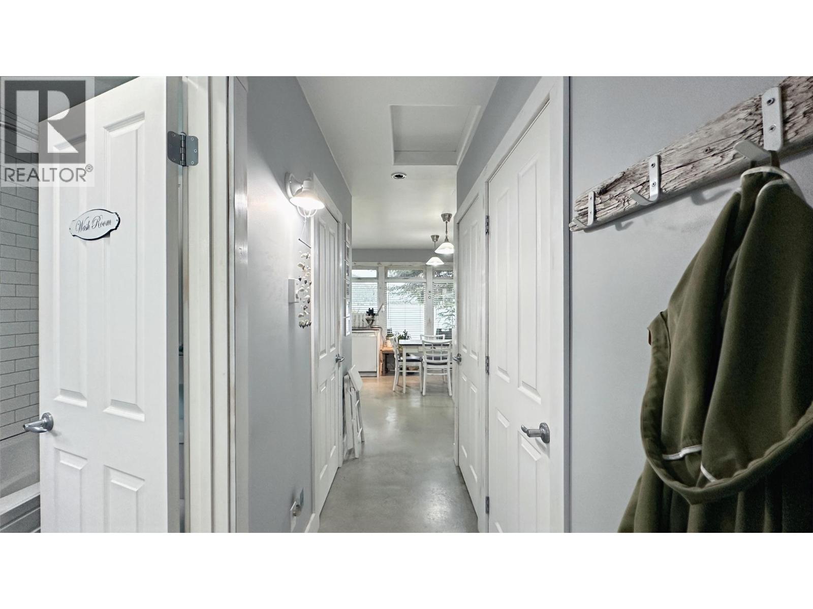 605 Sixth Avenue, Lardeau