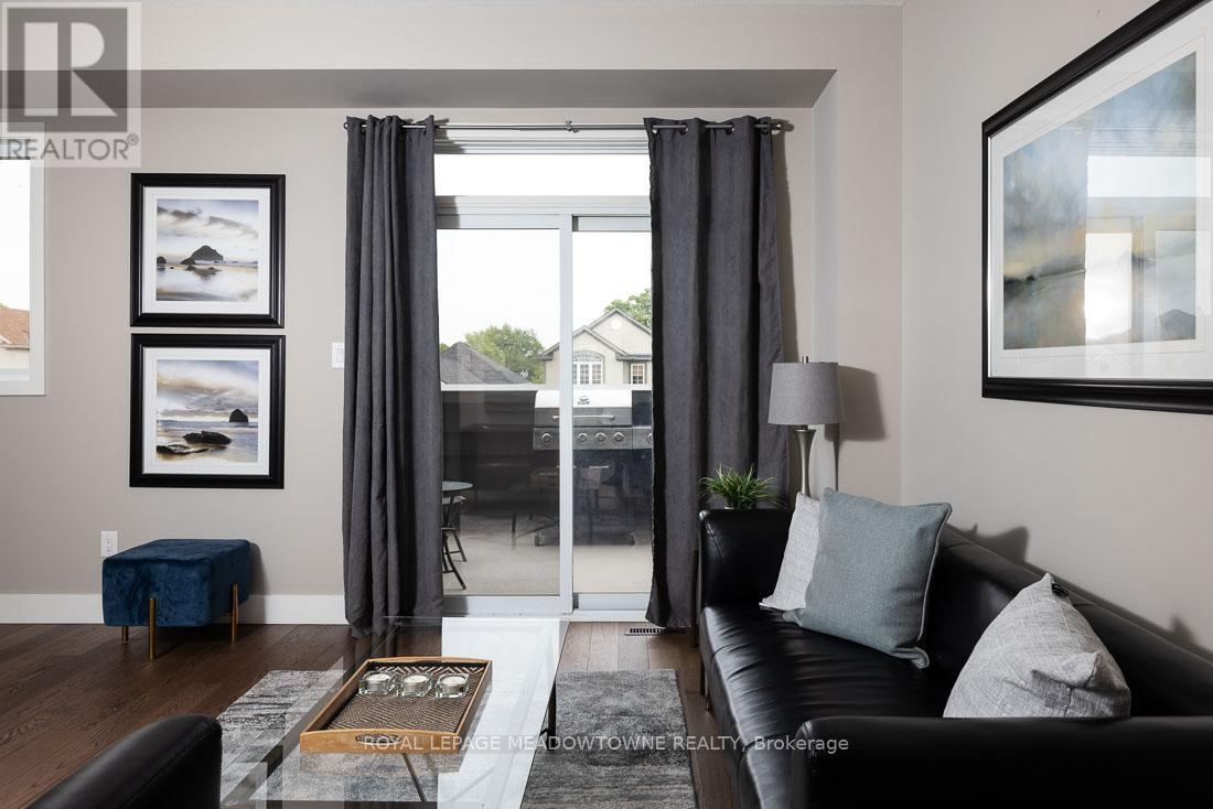 2144 MEADOWGATE BOULEVARD S - 4