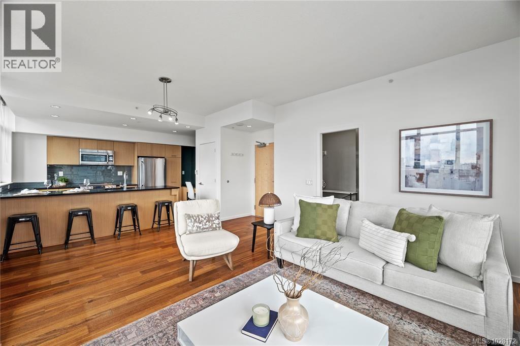 #1401 834 JOHNSON ST - 14