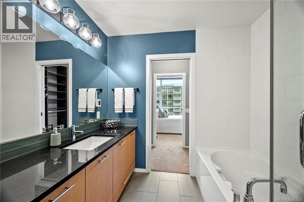 #1401 834 JOHNSON ST - 30