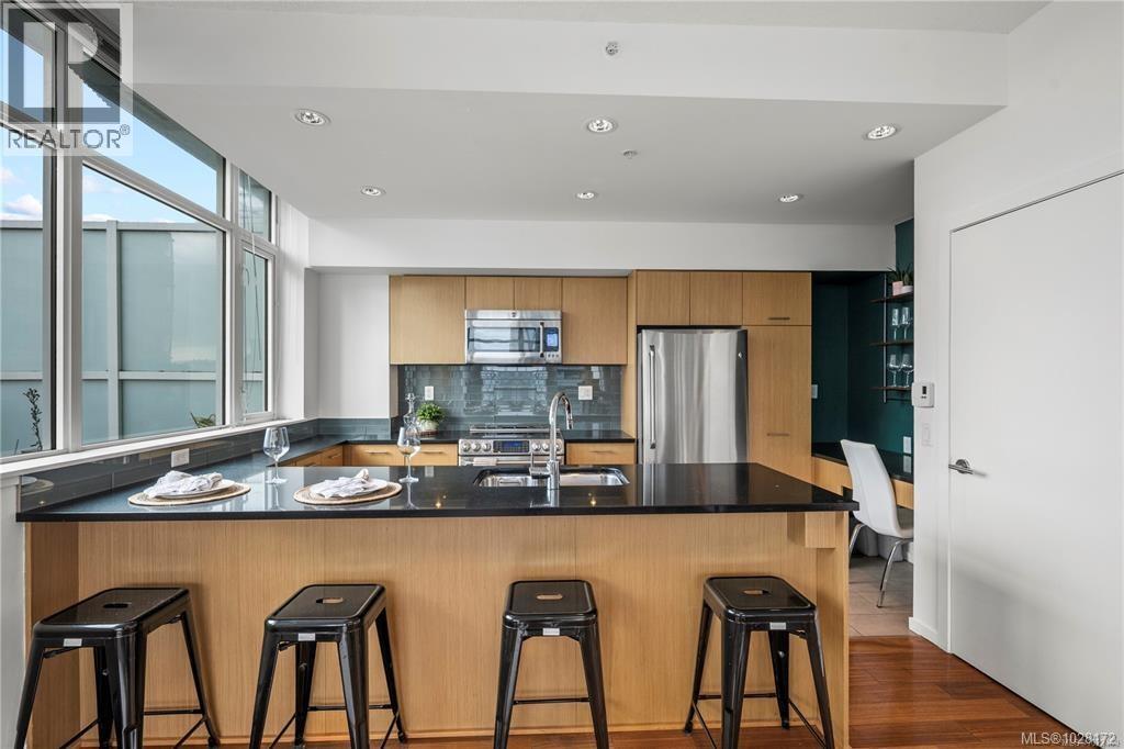 #1401 834 JOHNSON ST - 7