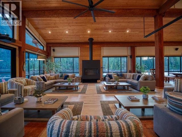 13168 POWELL LAKE - 15