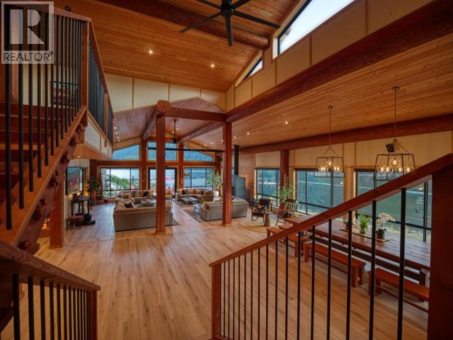 13168 POWELL LAKE - 17