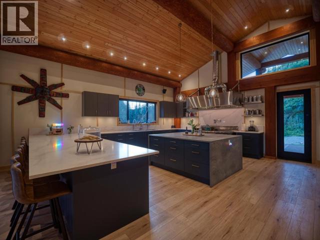 13168 POWELL LAKE - 19